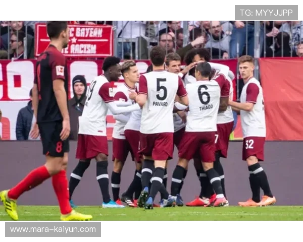 终场绝杀球：纳蒂补时破门后庆祝