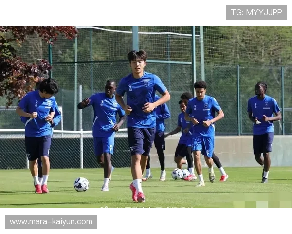 魏祥鑫留洋欧塞尔：亚洲球员融入法甲战术体系路径观察